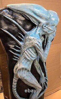 Alien Covenant Neomorph Standing Relief Sculpture Figure Rare Art