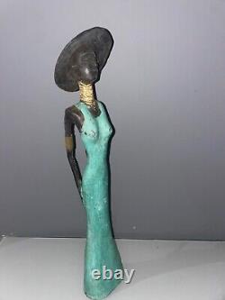 Beautiful rare African bronze sculpture designed by Issouf Derme 35.5cm