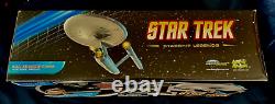 Diamond Select Star Trek USS Enterprise Mirror Mirror Electronic Ship-NEW-RARE