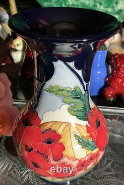 Moorcroft Forever England Vivky Lovatt Rare 49/9 Vase EUC