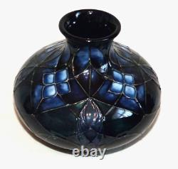 Vintage Moorcroft Lattice design Vase Sally Tuffin 1992 Decorated by BM RARE